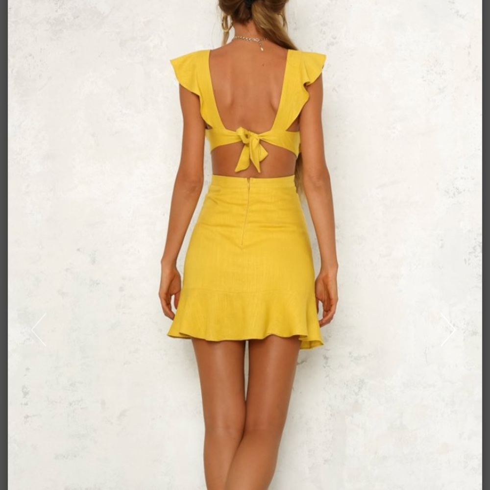 Yellow Linen Ruffle Dress - Picture 3 of 7